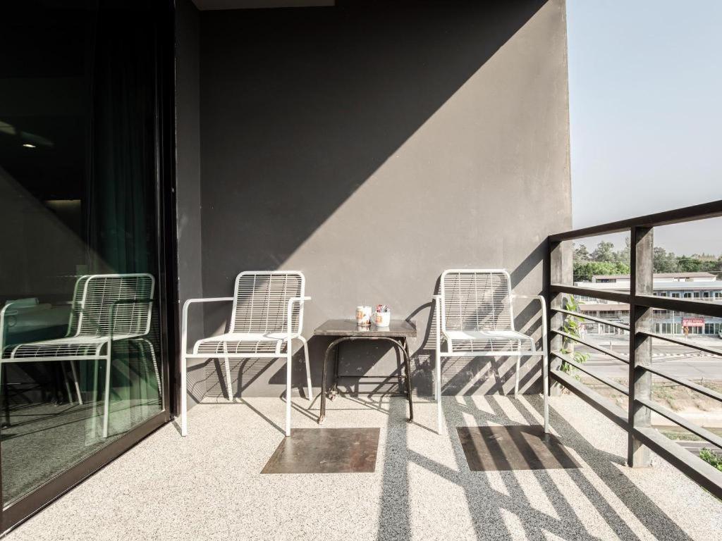 B2 Black Business And Budget Hotel Chiang Mai Eksteriør billede