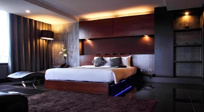 B2 Black Business And Budget Hotel Chiang Mai Eksteriør billede