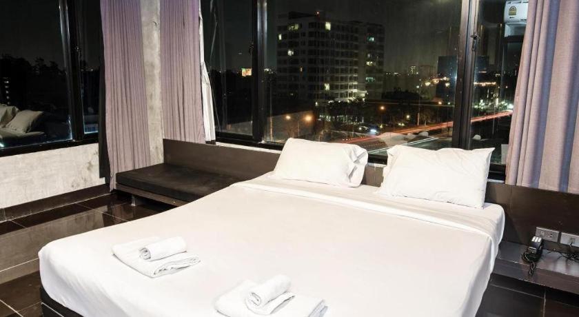 B2 Black Business And Budget Hotel Chiang Mai Eksteriør billede