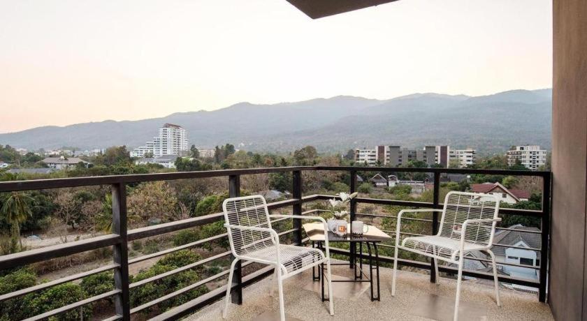 B2 Black Business And Budget Hotel Chiang Mai Eksteriør billede