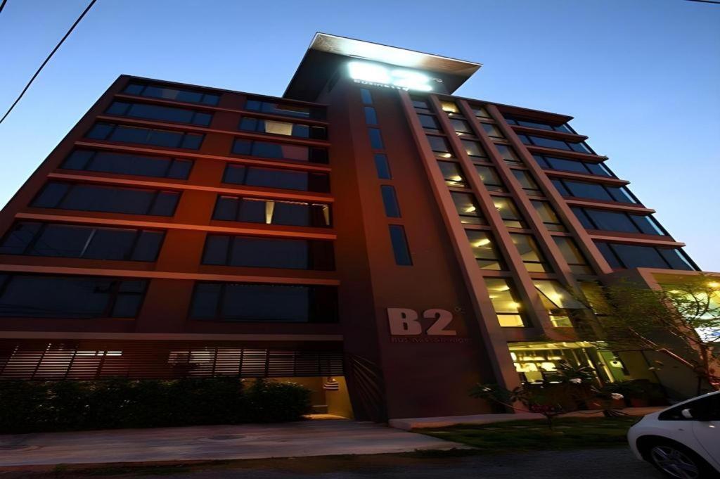 B2 Black Business And Budget Hotel Chiang Mai Eksteriør billede