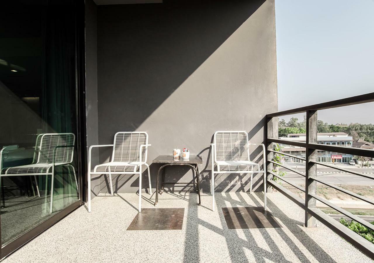 B2 Black Business And Budget Hotel Chiang Mai Eksteriør billede